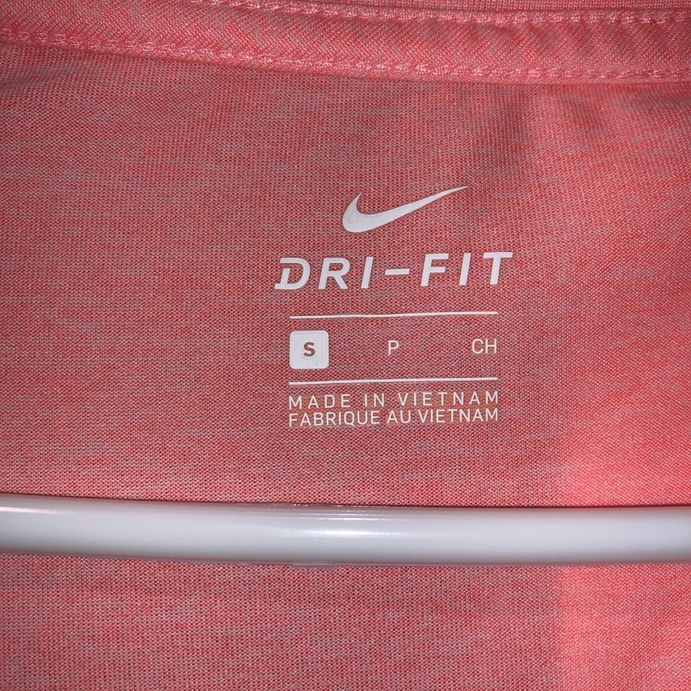 Exercise shirt - Picture 2 of 3